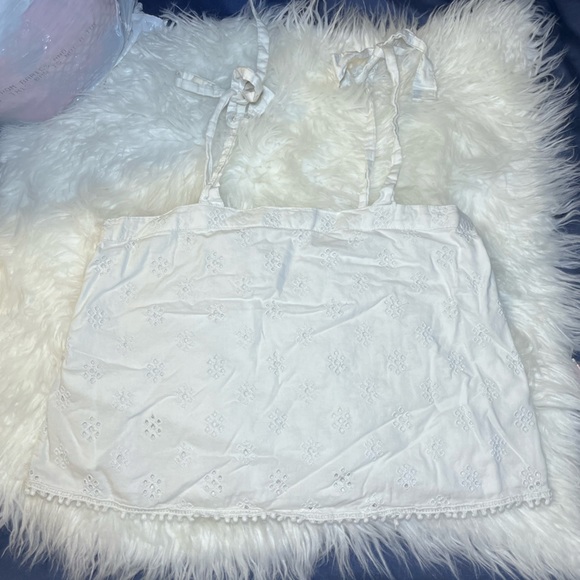 Top - Picture 3 of 5